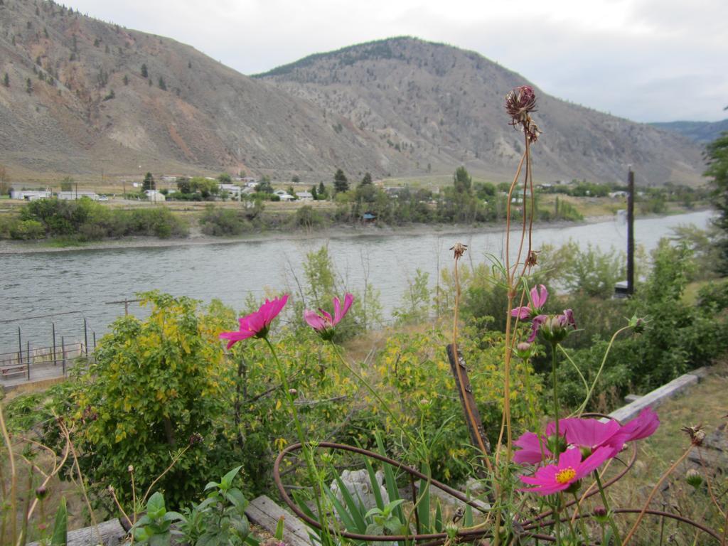 The Inn At Spences Bridge Exterior foto